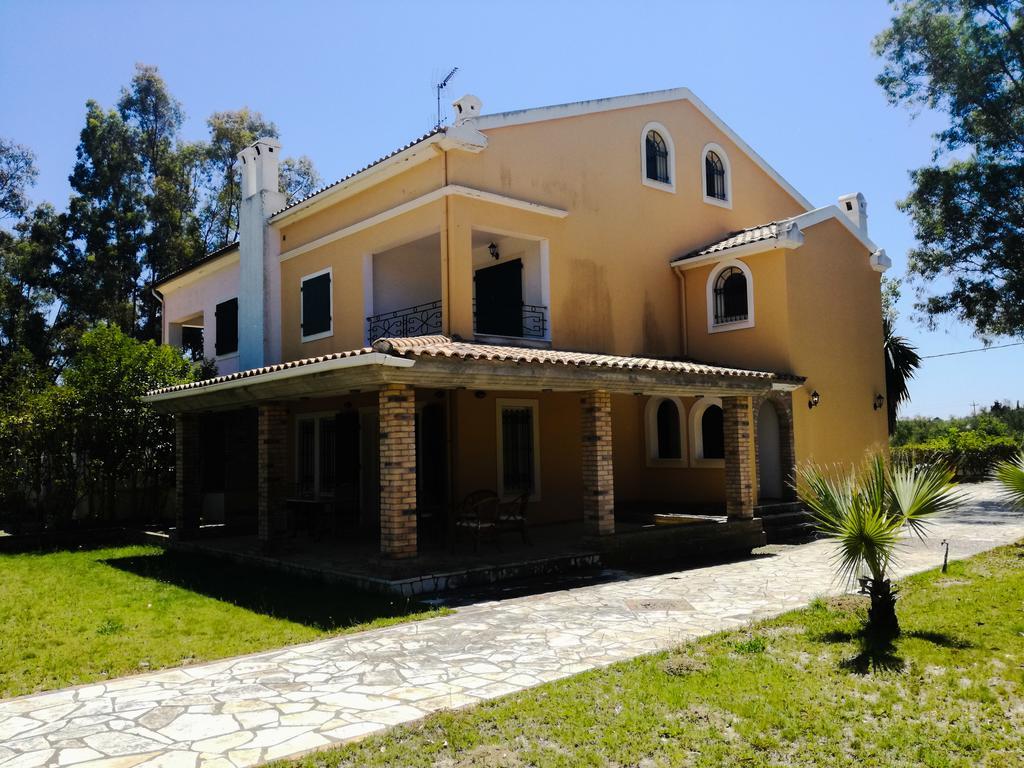 Antonia Beachfront Villa Lefkímmi Eksteriør billede