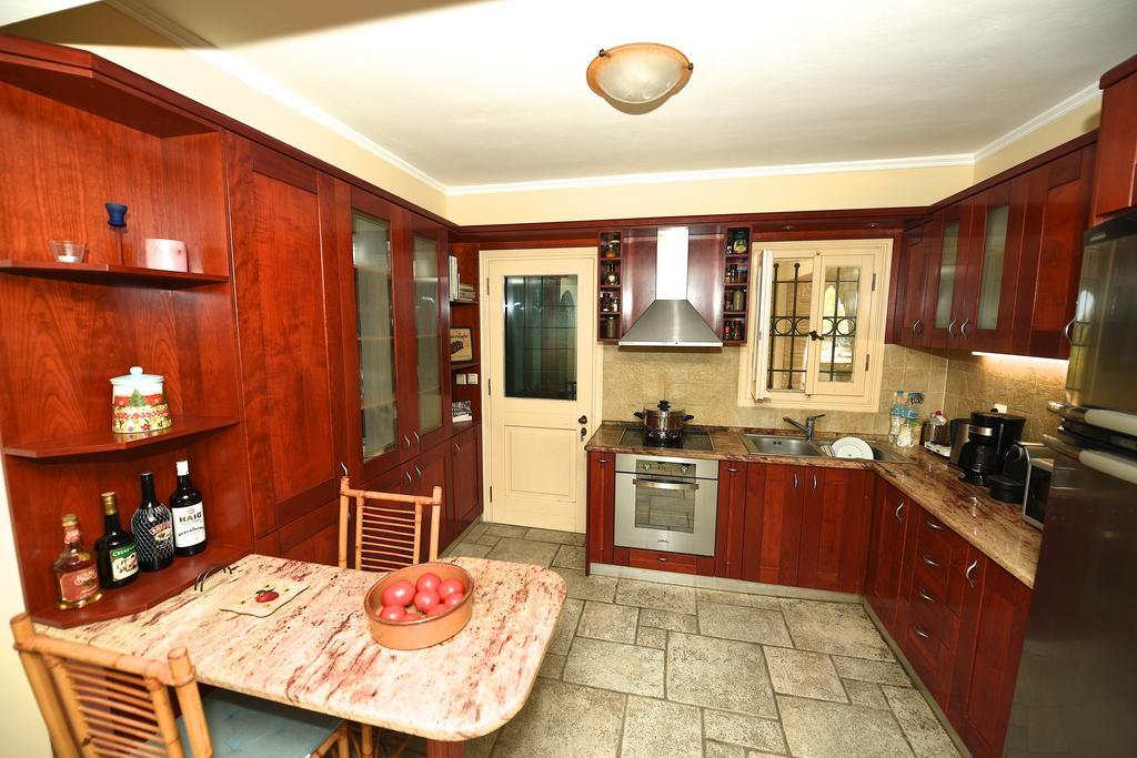 Antonia Beachfront Villa Lefkímmi Eksteriør billede